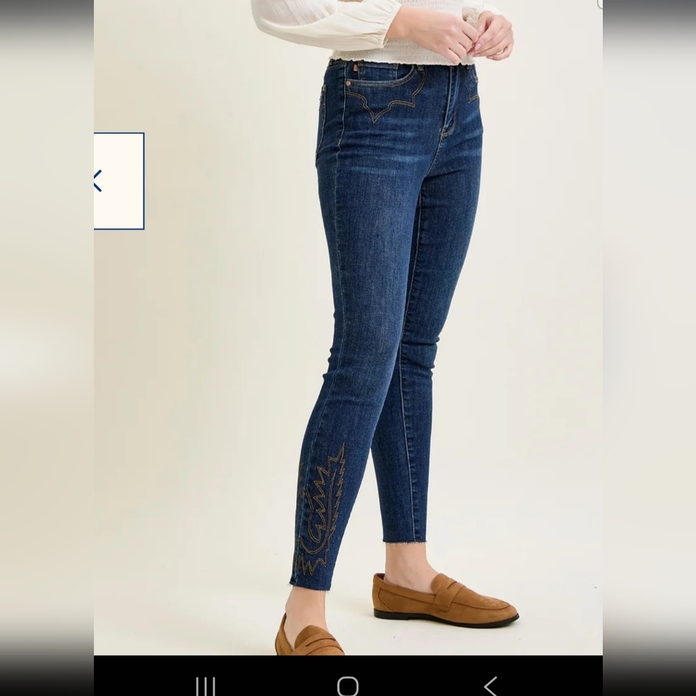 Judy Blue Western Style Embrodiery